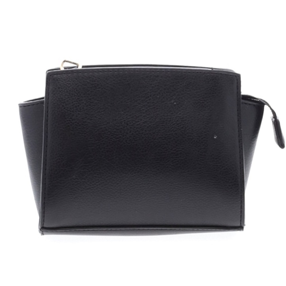 Small crossbody